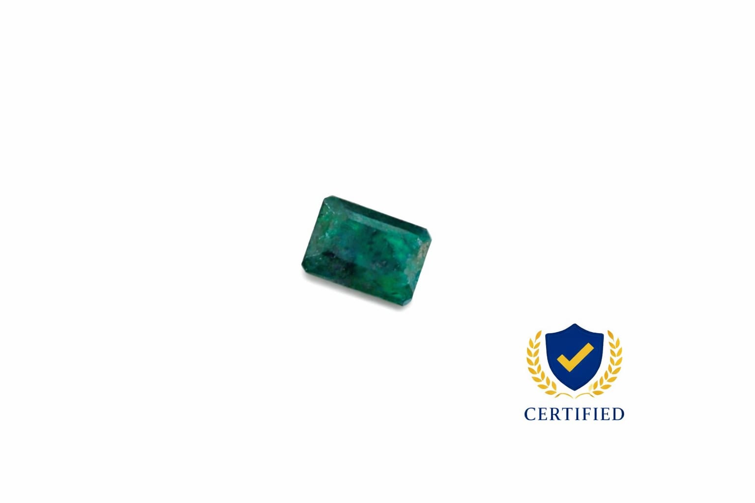 Natural Zambian Emerald (Panna) – 6.6 Ratti